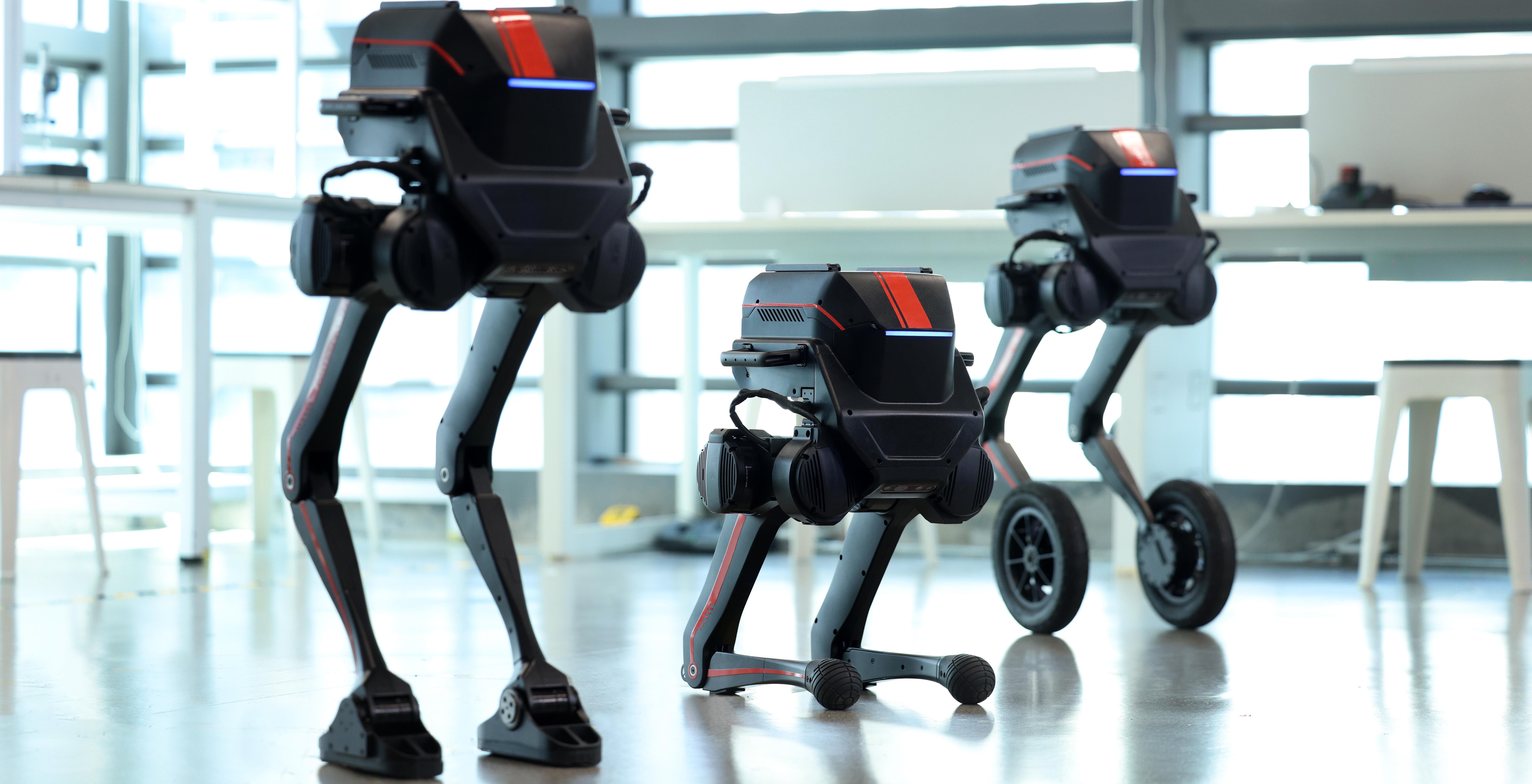 asimo様 Honda Robotics Unveils Next-Generation ASIMO Robot - IEEE