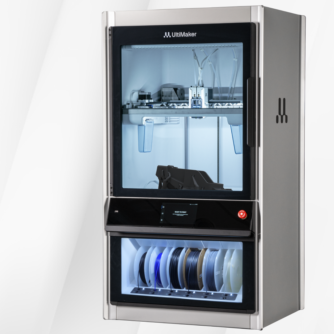 UltiMaker Factor 4 3D yazıcısının farklı açıdan gerçek ürün fotoğrafı